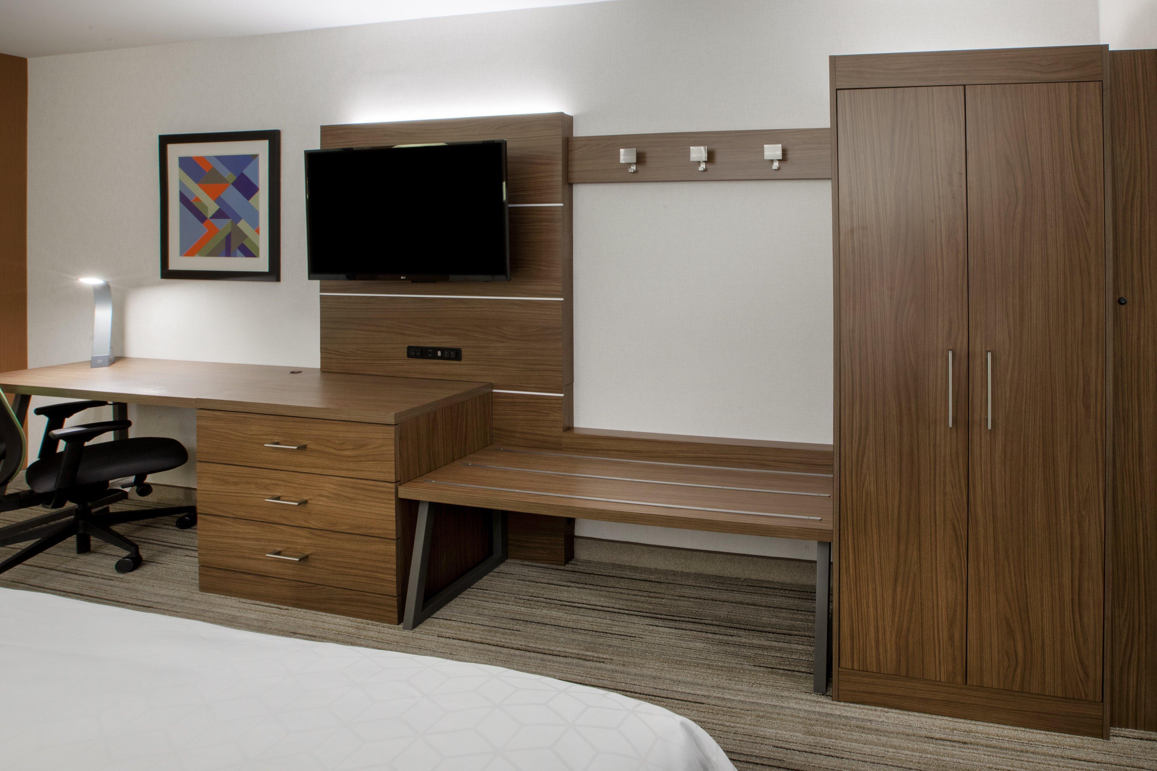 Holiday Inn Express Hotel & Suites Boston - Marlboro By Ihg Hudson Bagian luar foto