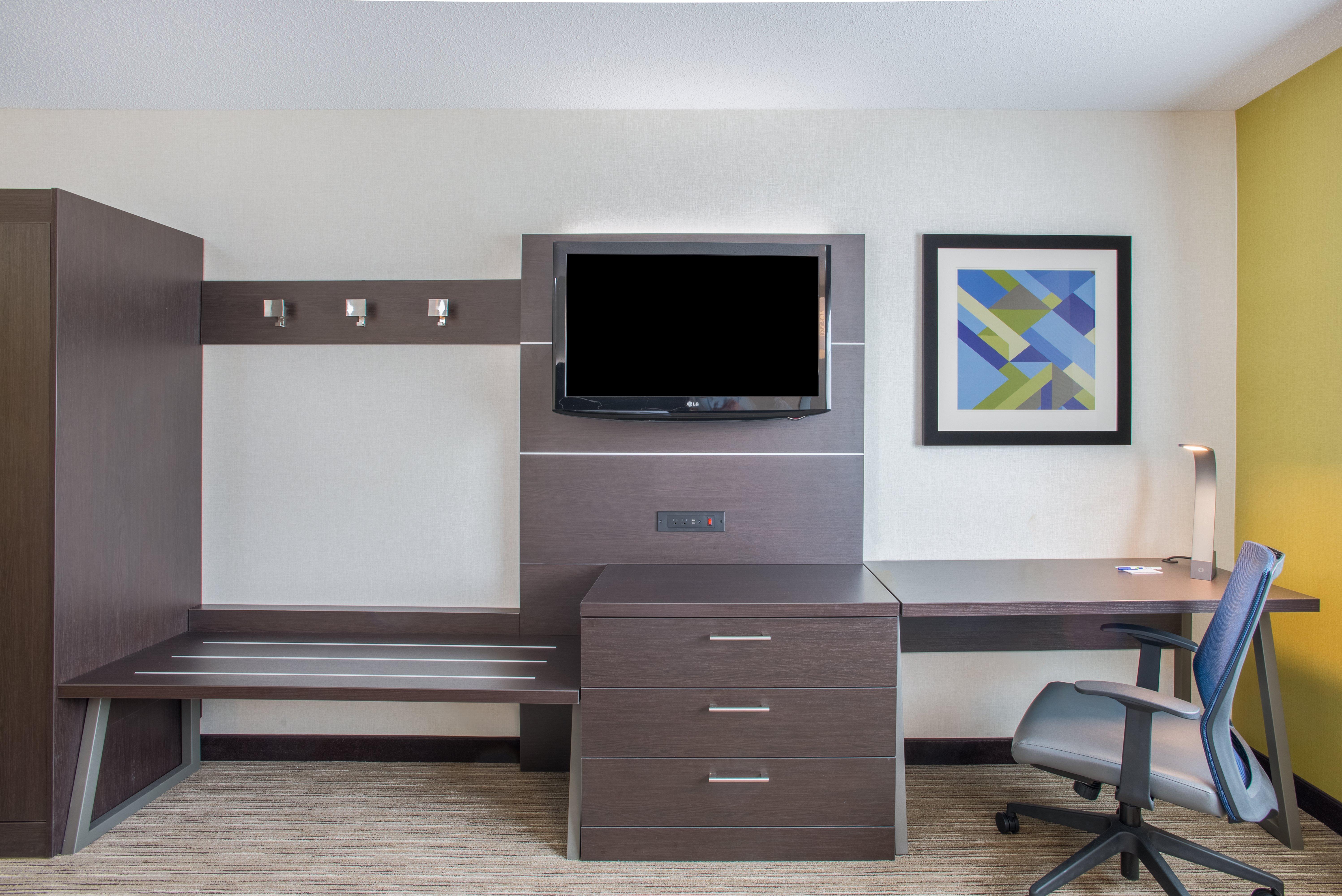 Holiday Inn Express Hotel & Suites Boston - Marlboro By Ihg Hudson Bagian luar foto